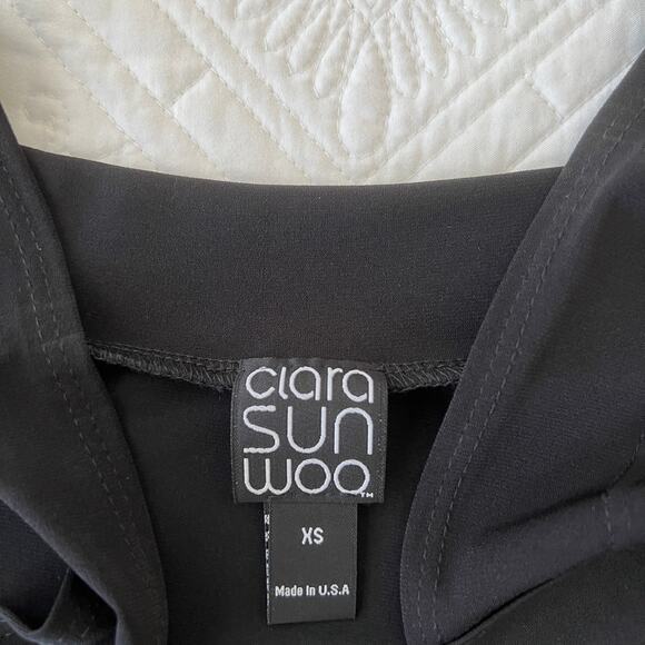 Clara Sun Woo Cold Shoulder Asymmetrical Hem Tunic Black XS NWT - Picture 8 of 8